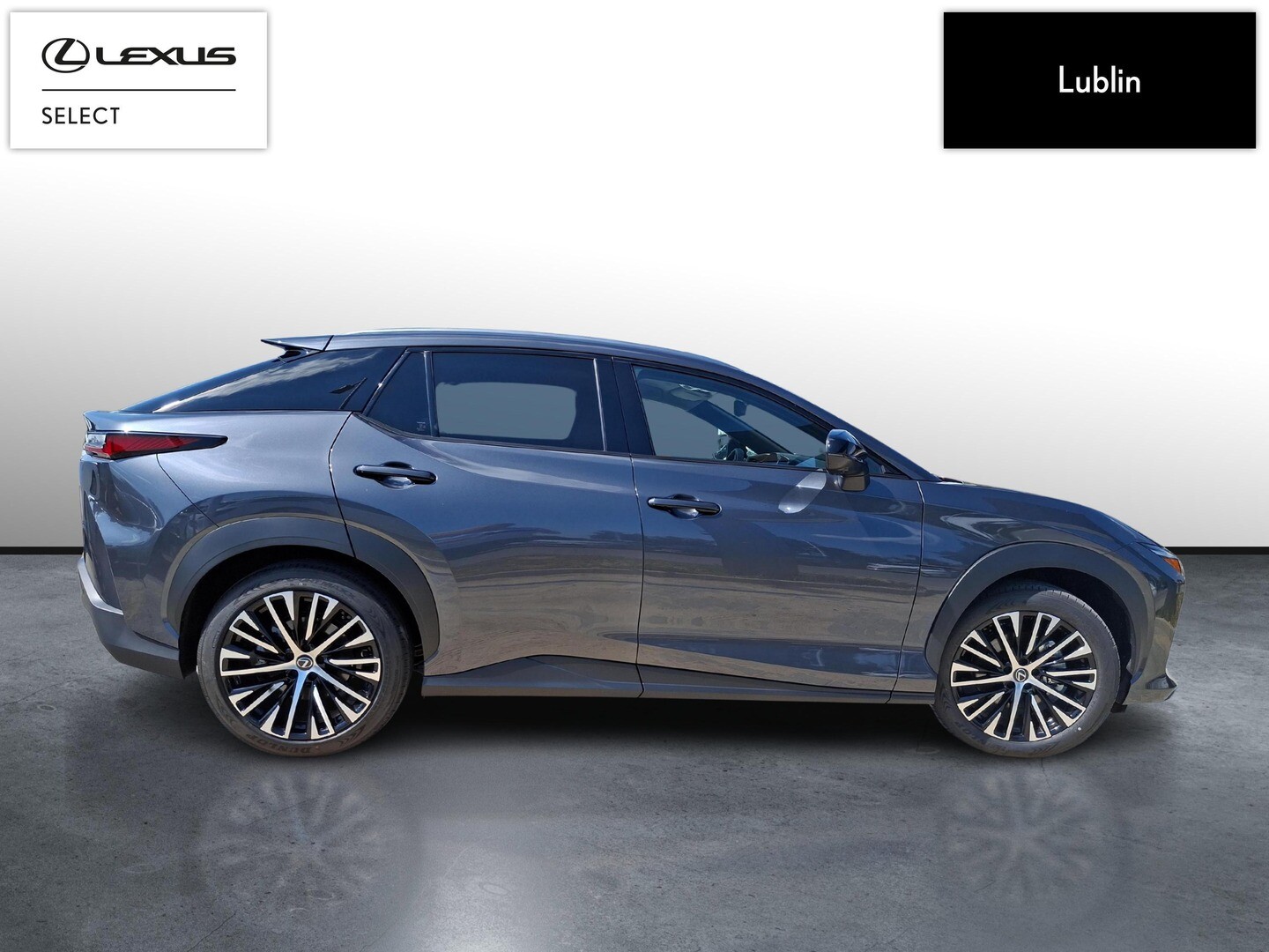 Lexus RZ