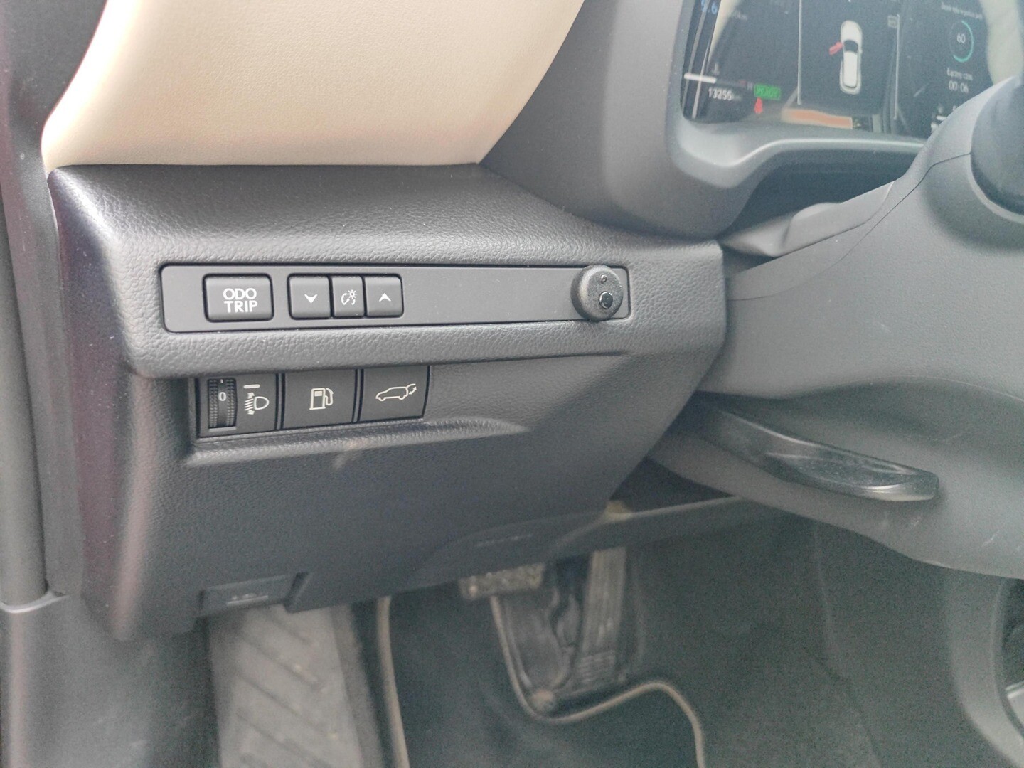 Lexus LBX