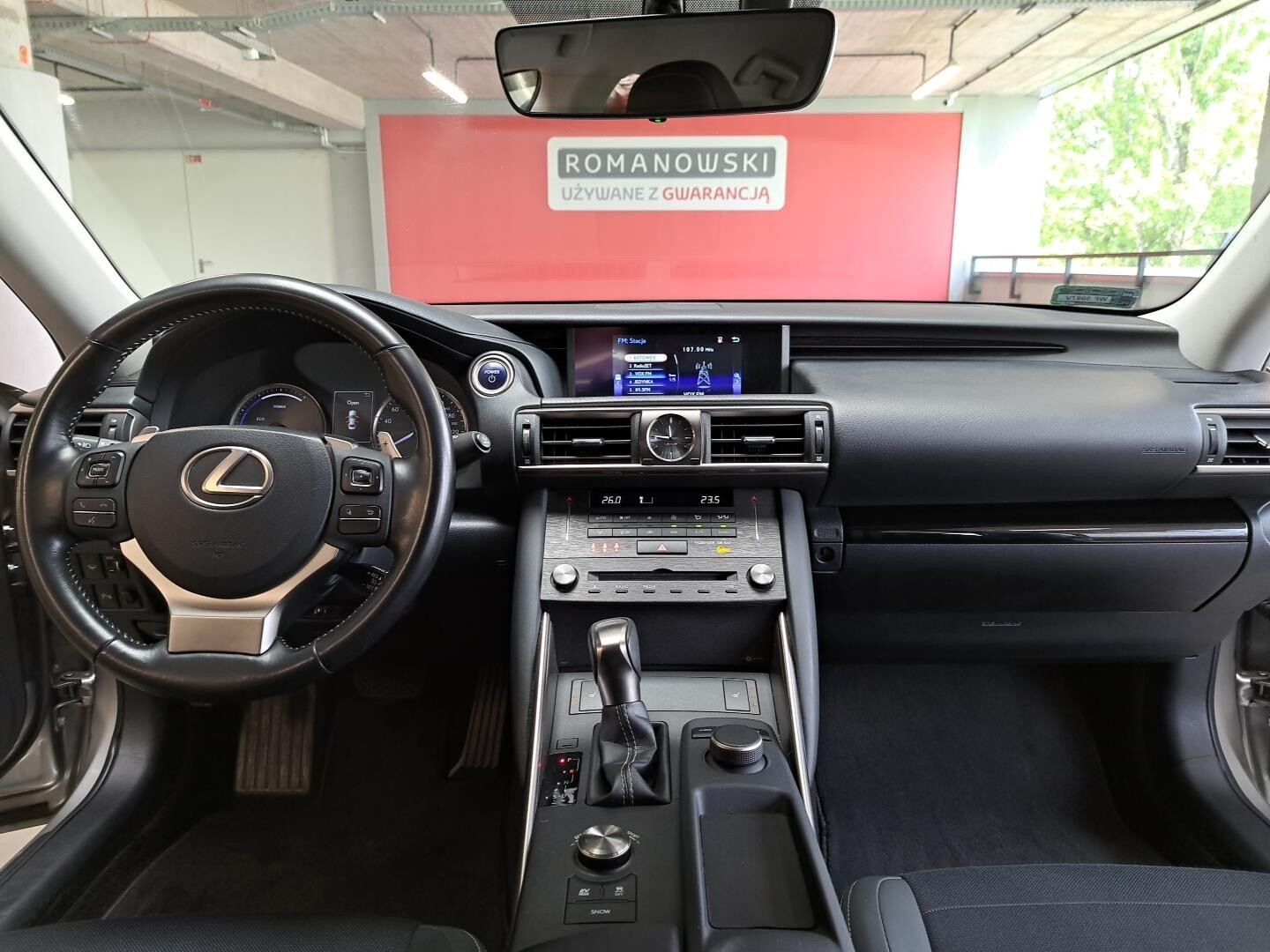 Lexus IS