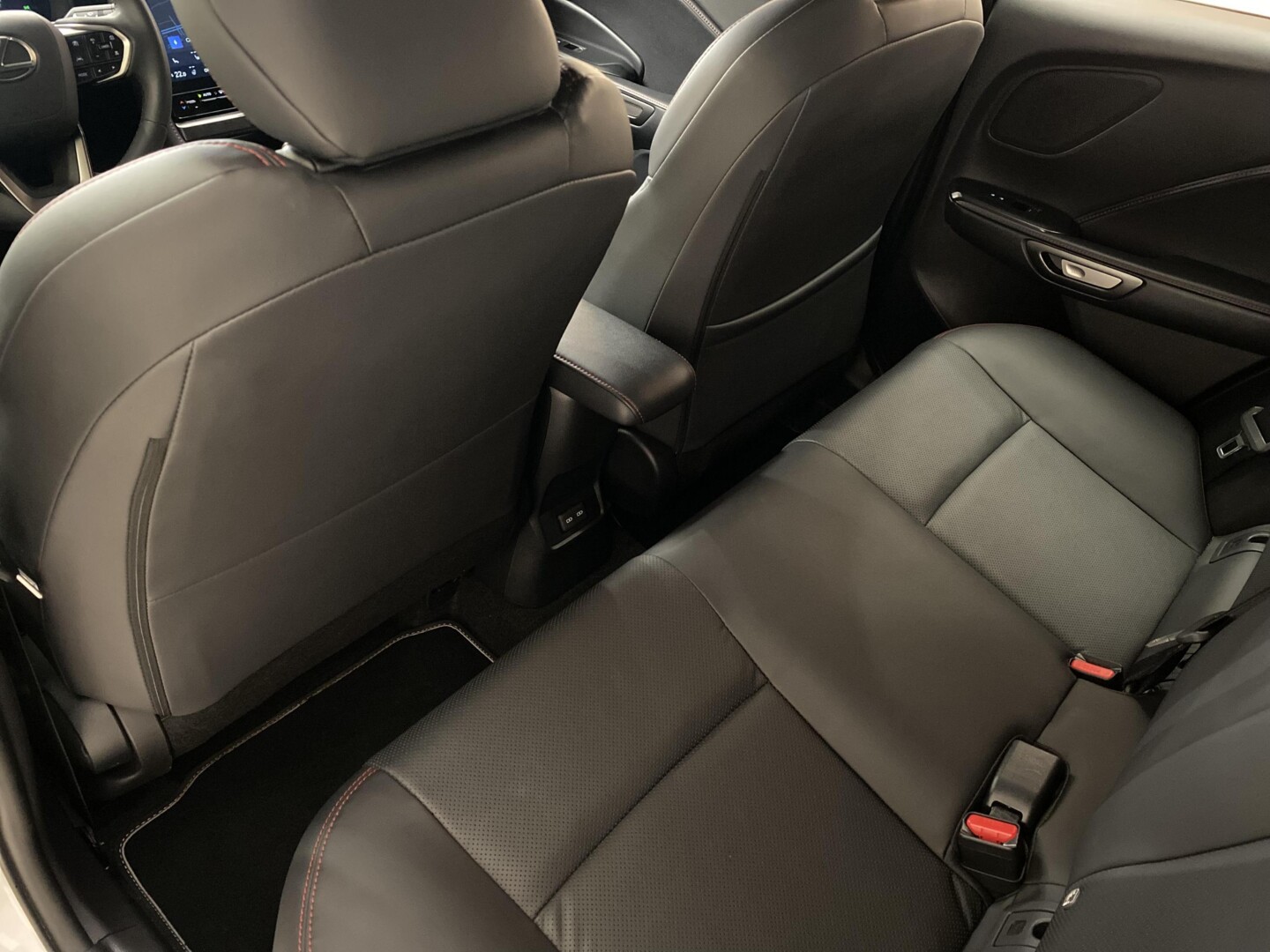 Lexus LBX