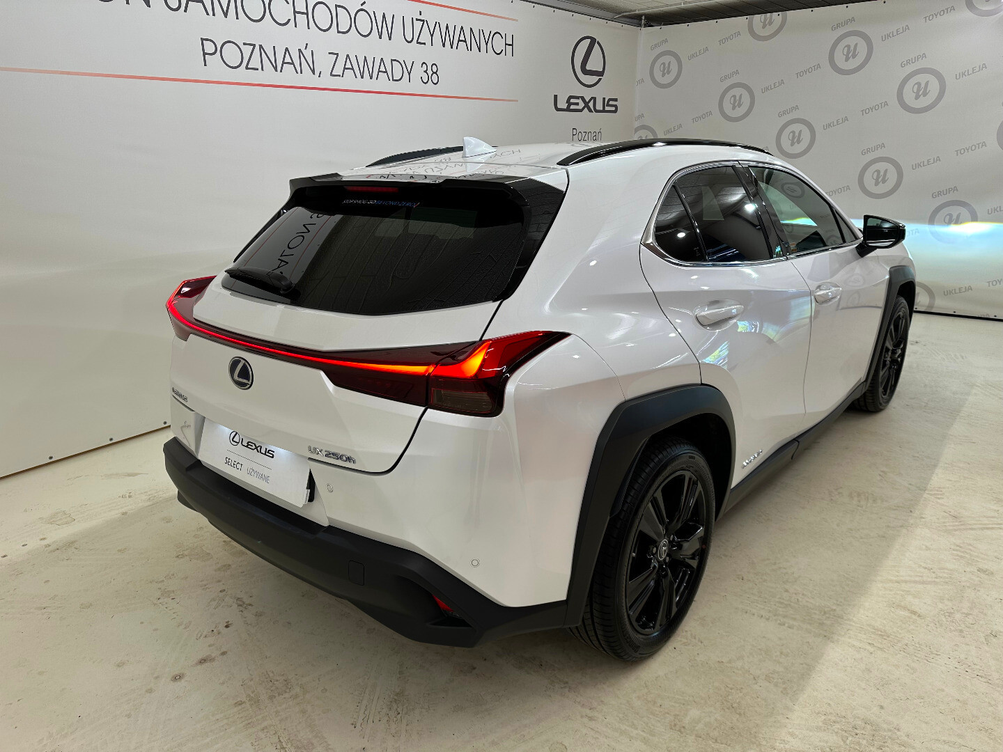 Lexus UX