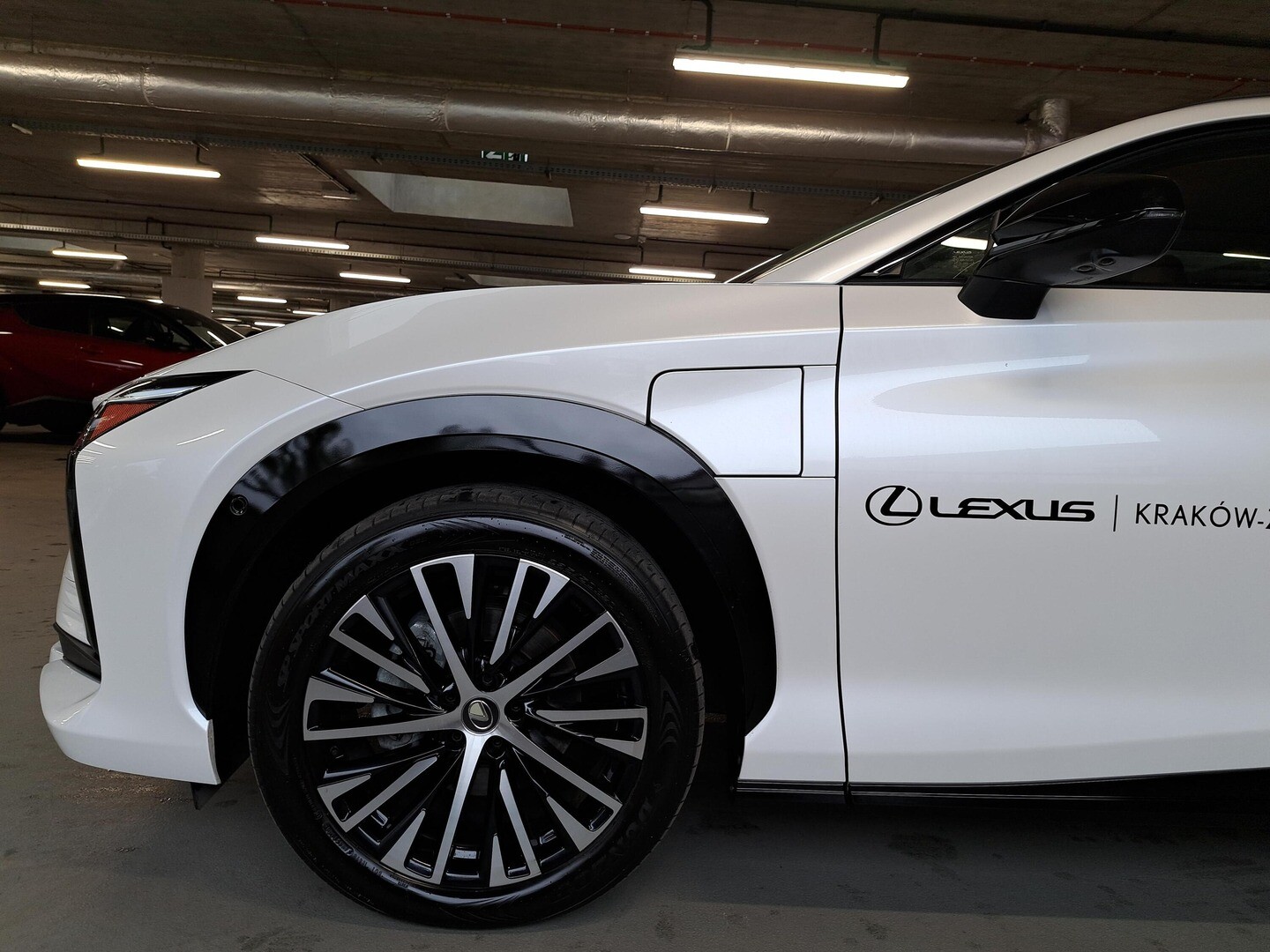 Lexus RZ