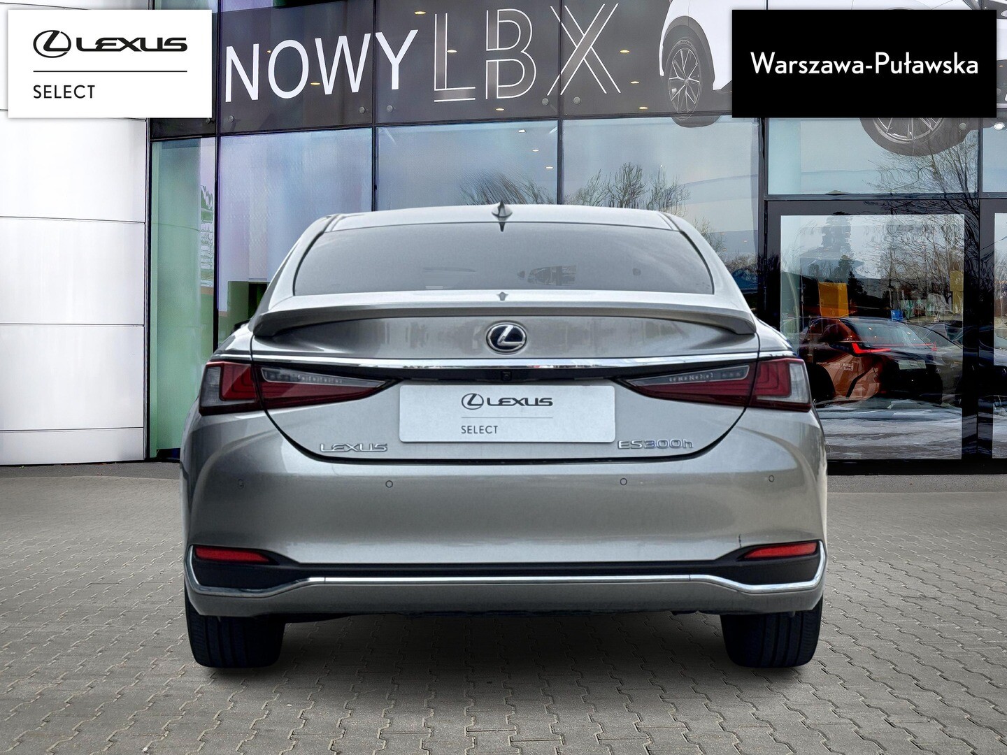 Lexus ES