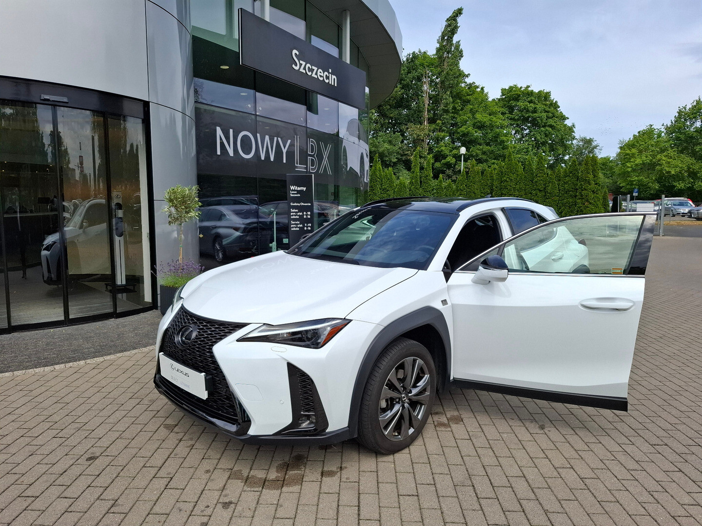 Lexus UX