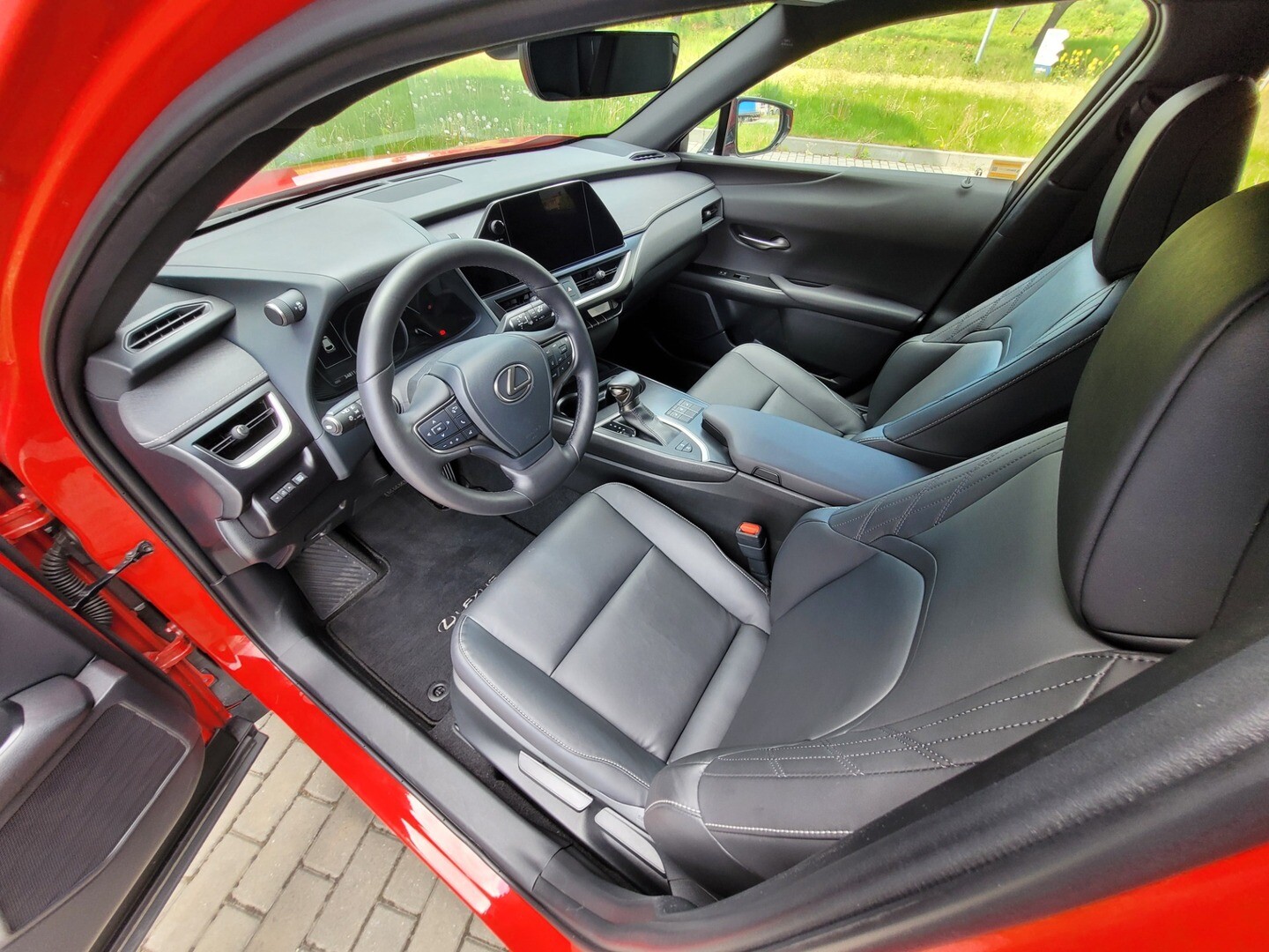 Lexus UX