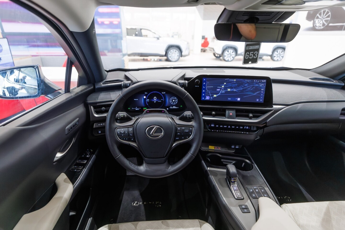 Lexus UX