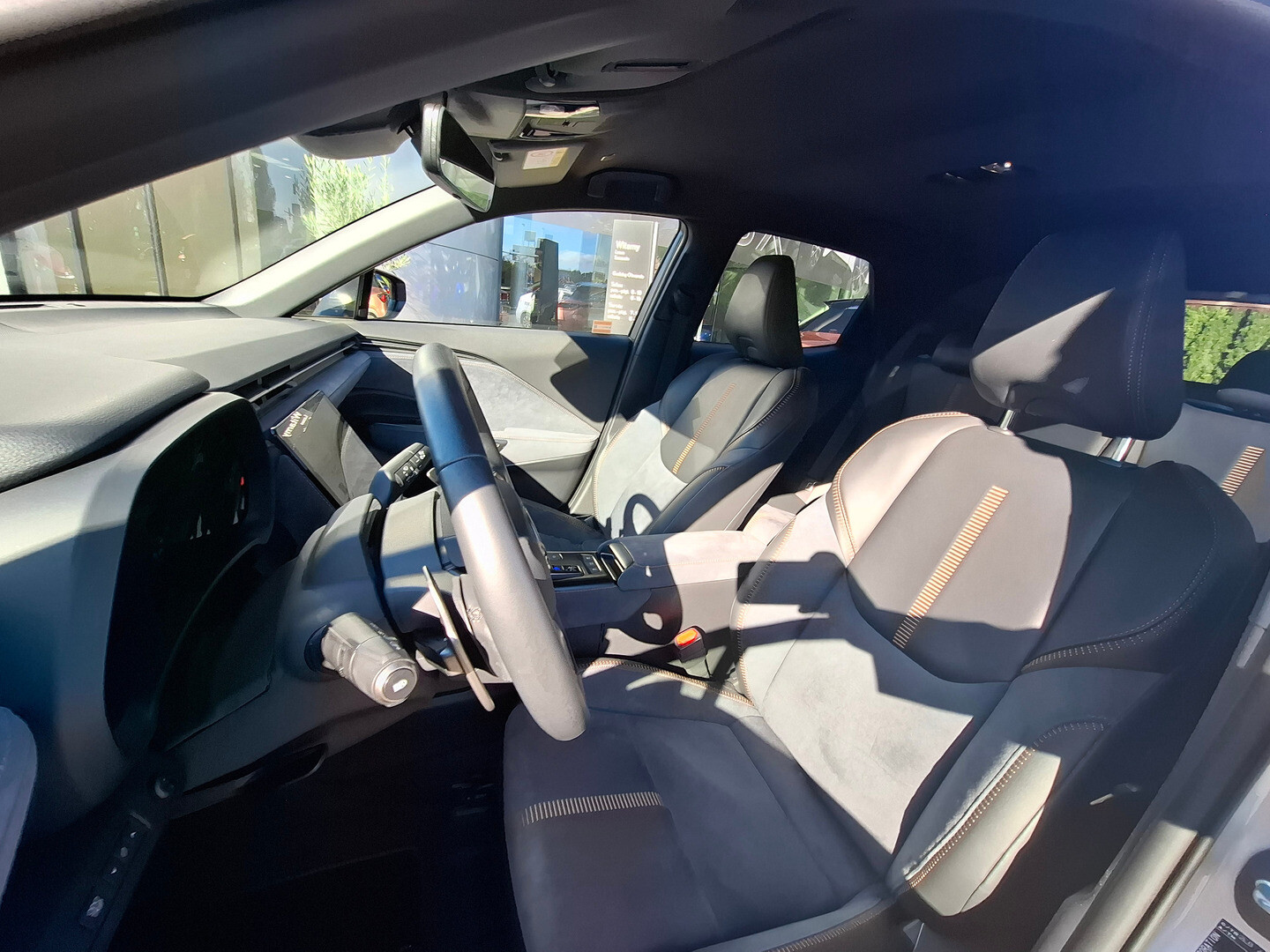 Lexus LBX