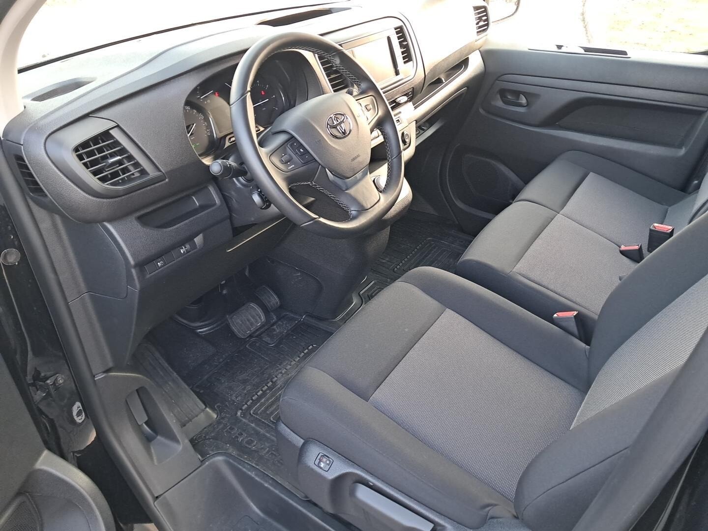 Toyota PROACE
