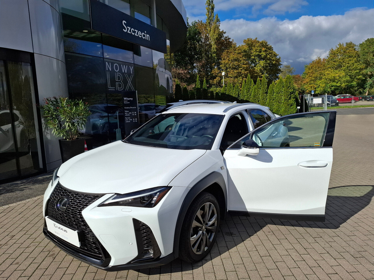 Lexus UX