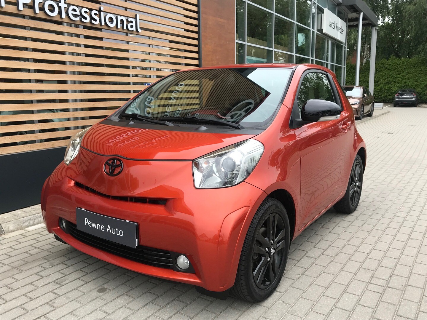 Toyota iQ