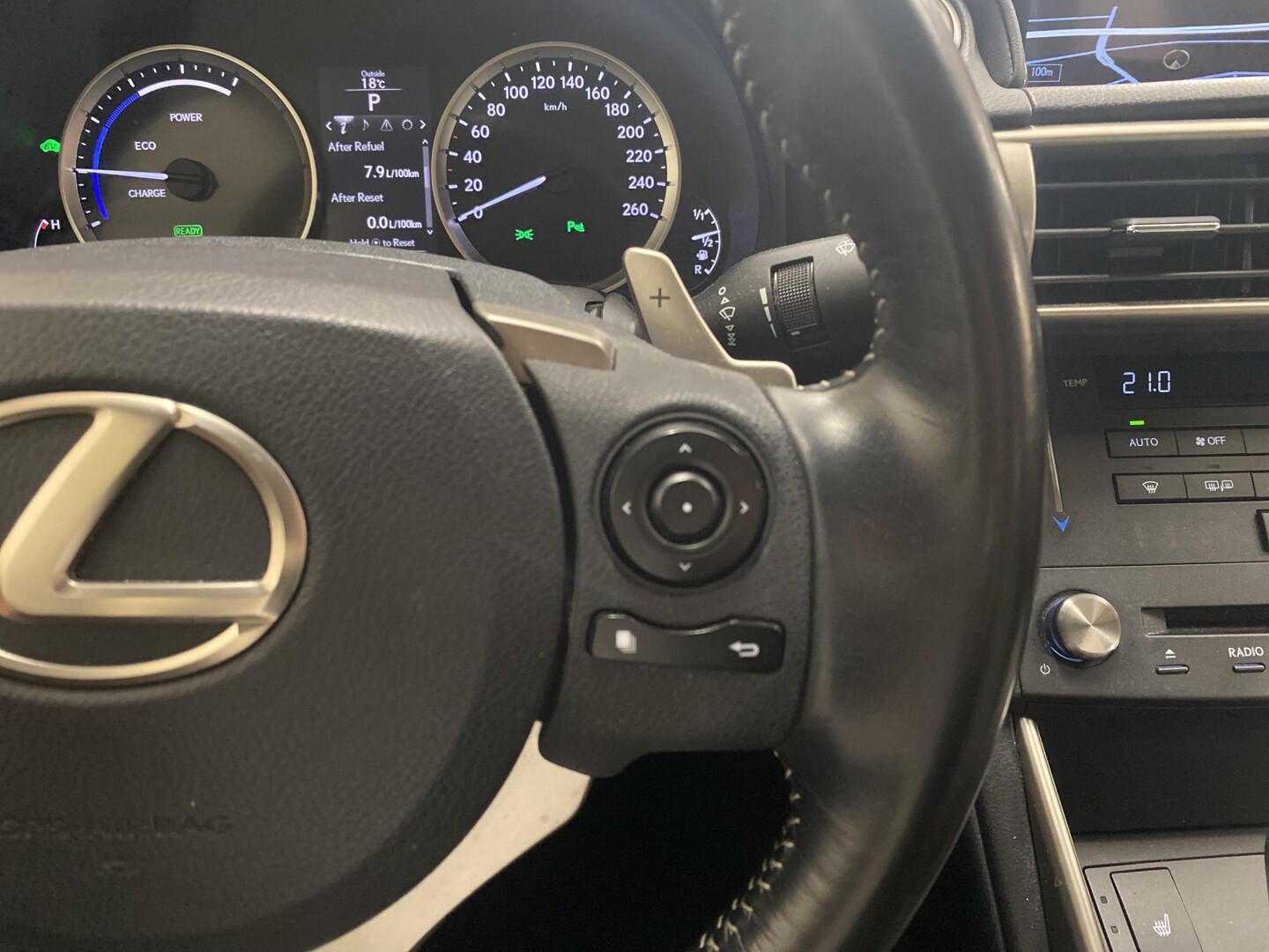 Lexus IS