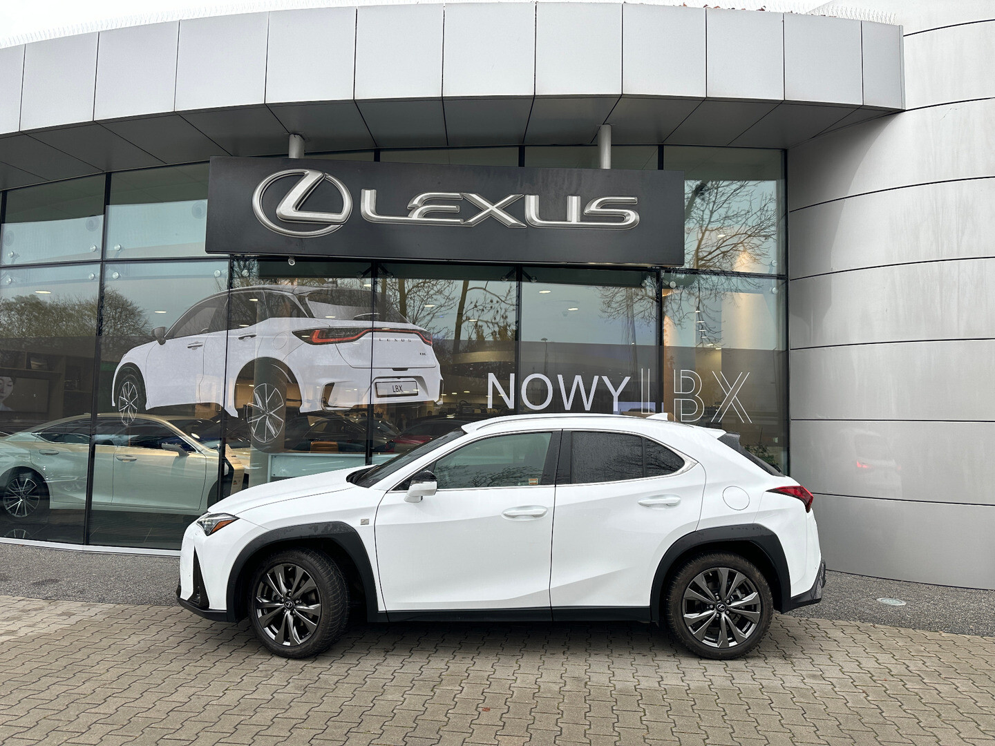 Lexus UX