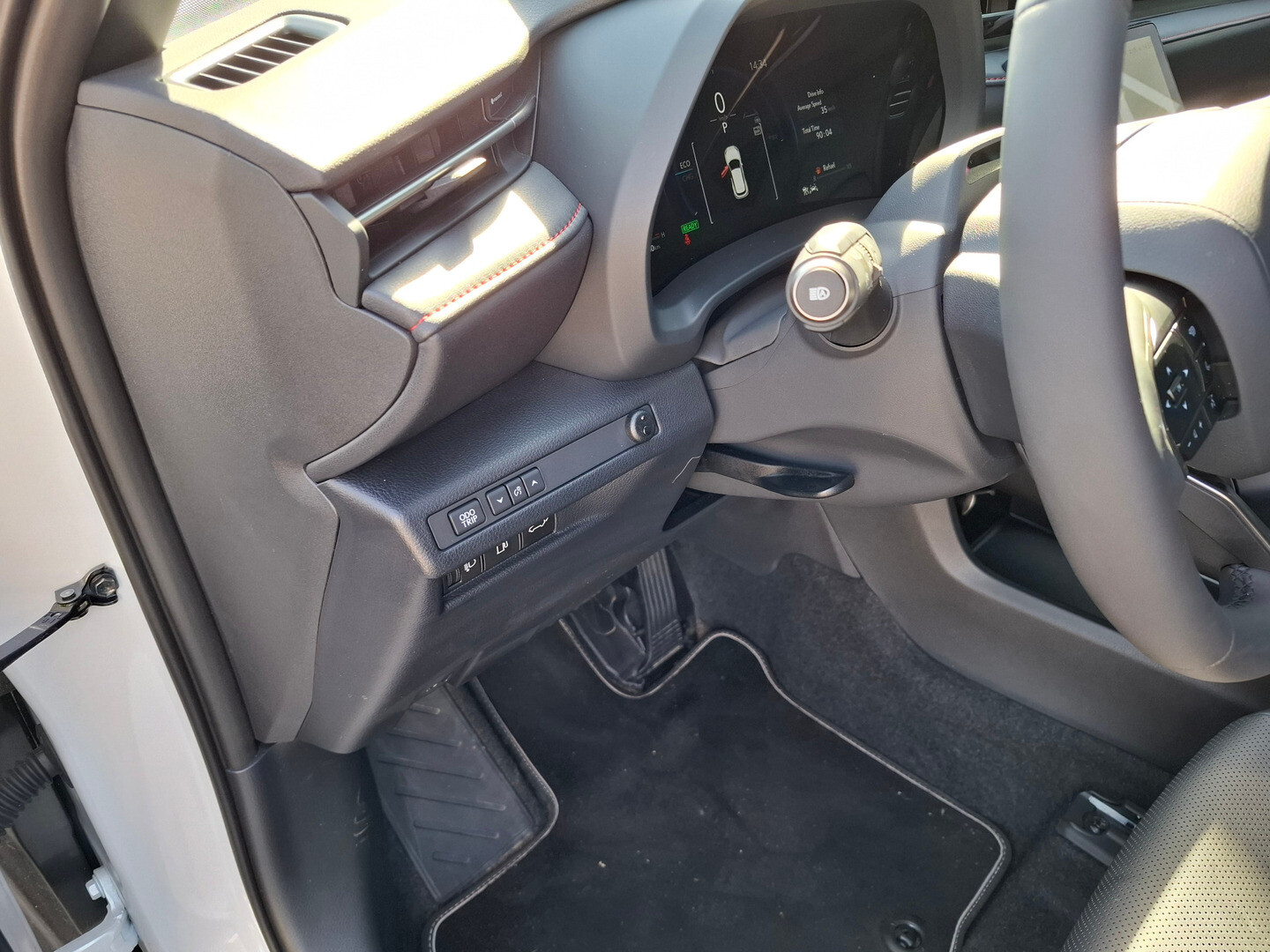 Lexus LBX