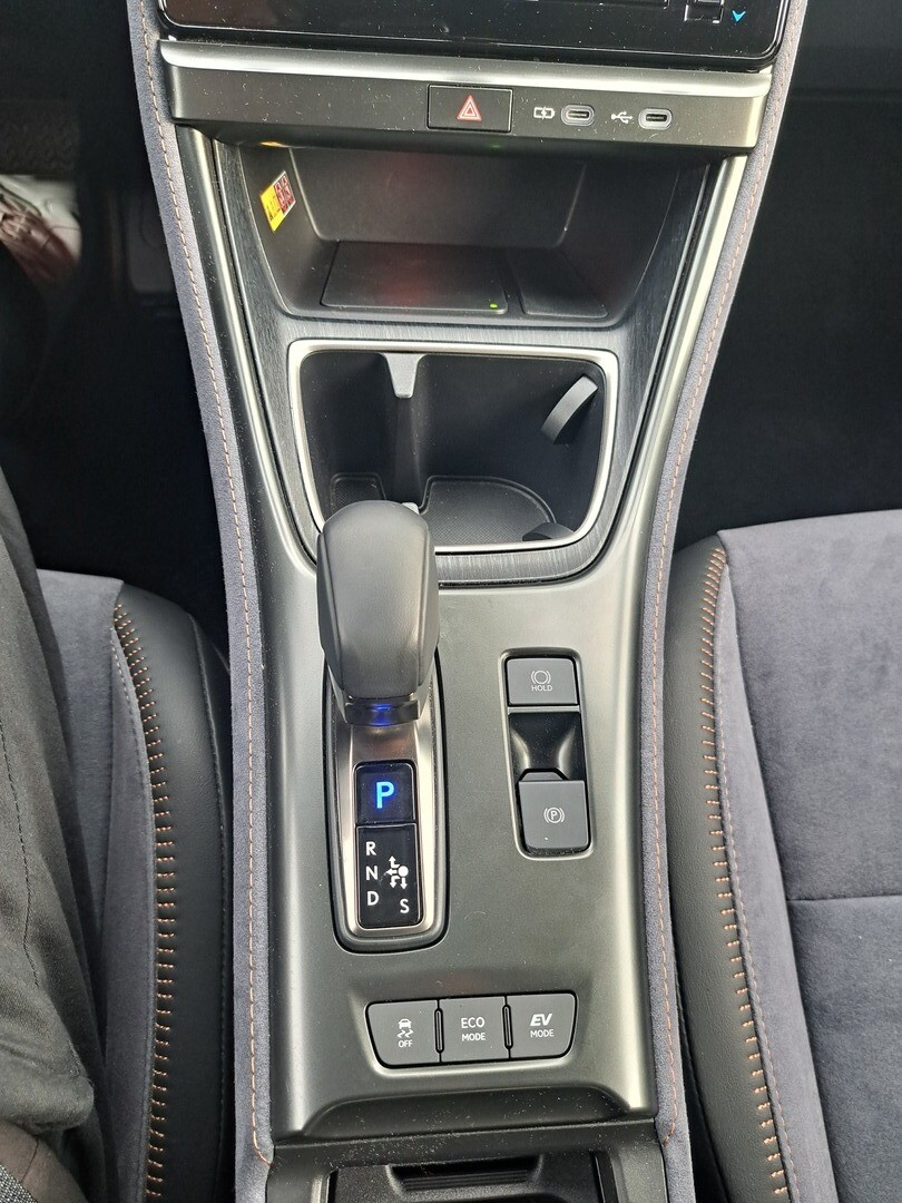 Lexus LBX