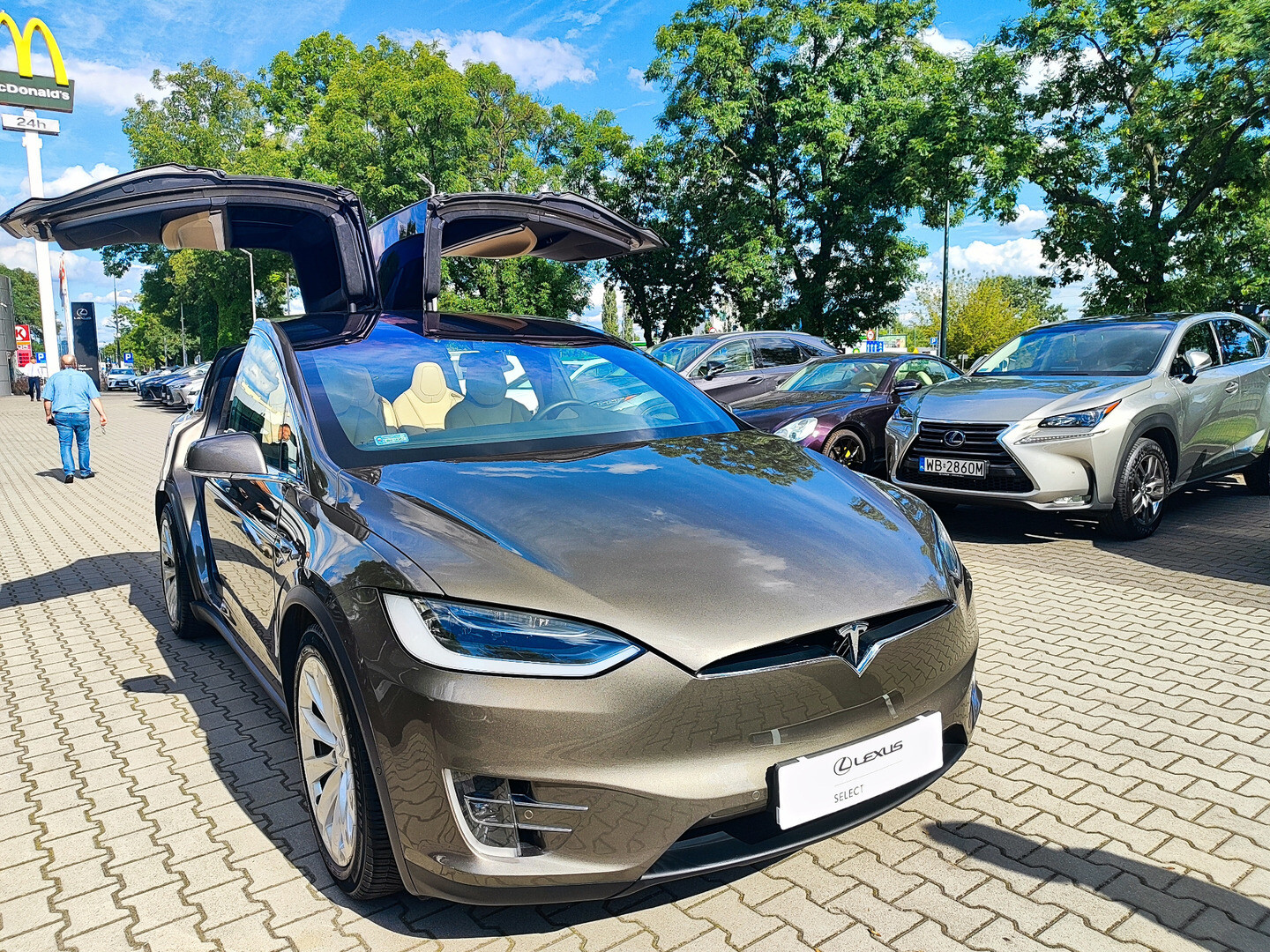 Tesla Model X