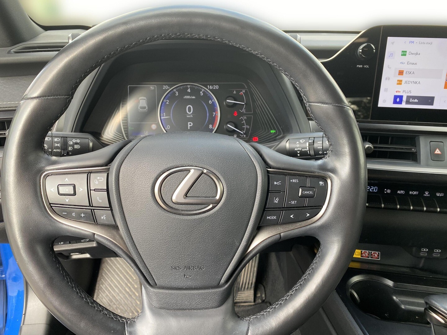 Lexus UX