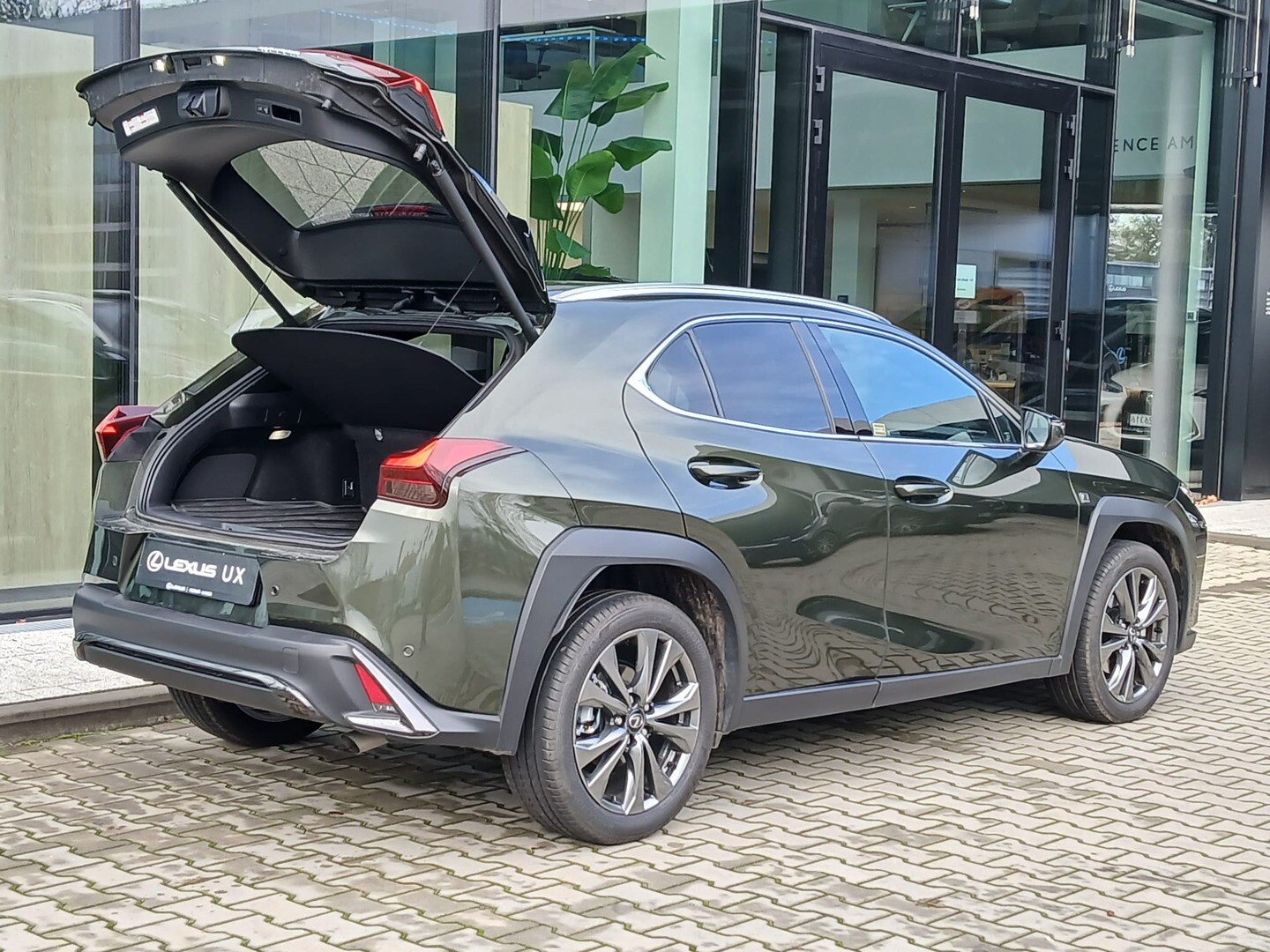 Lexus UX