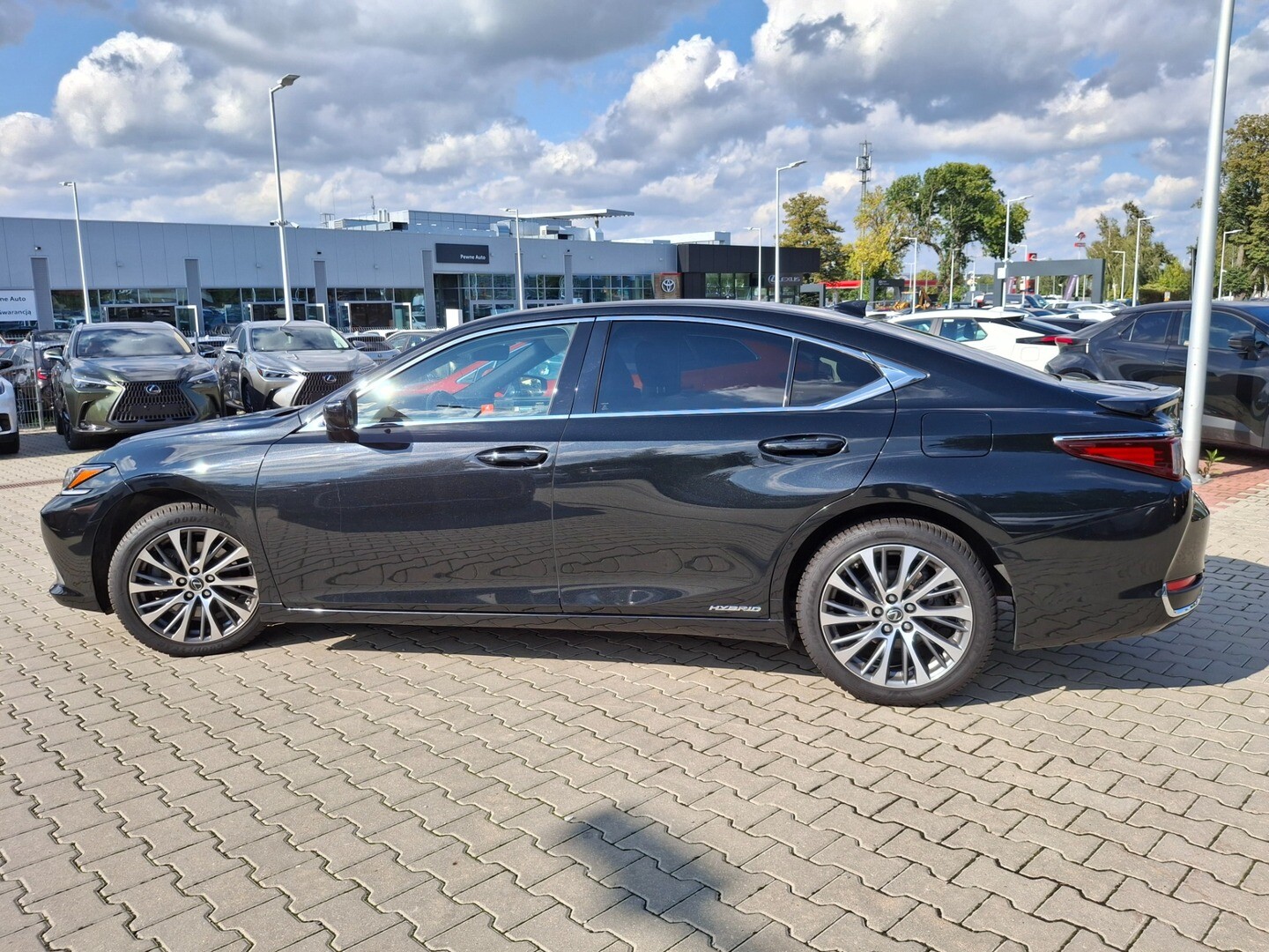 Lexus ES