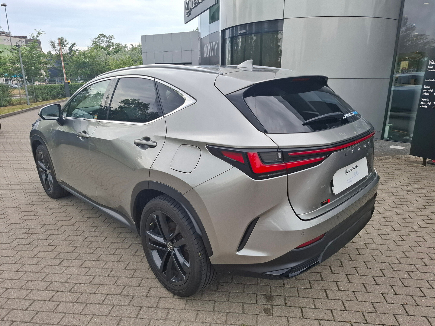 Lexus NX
