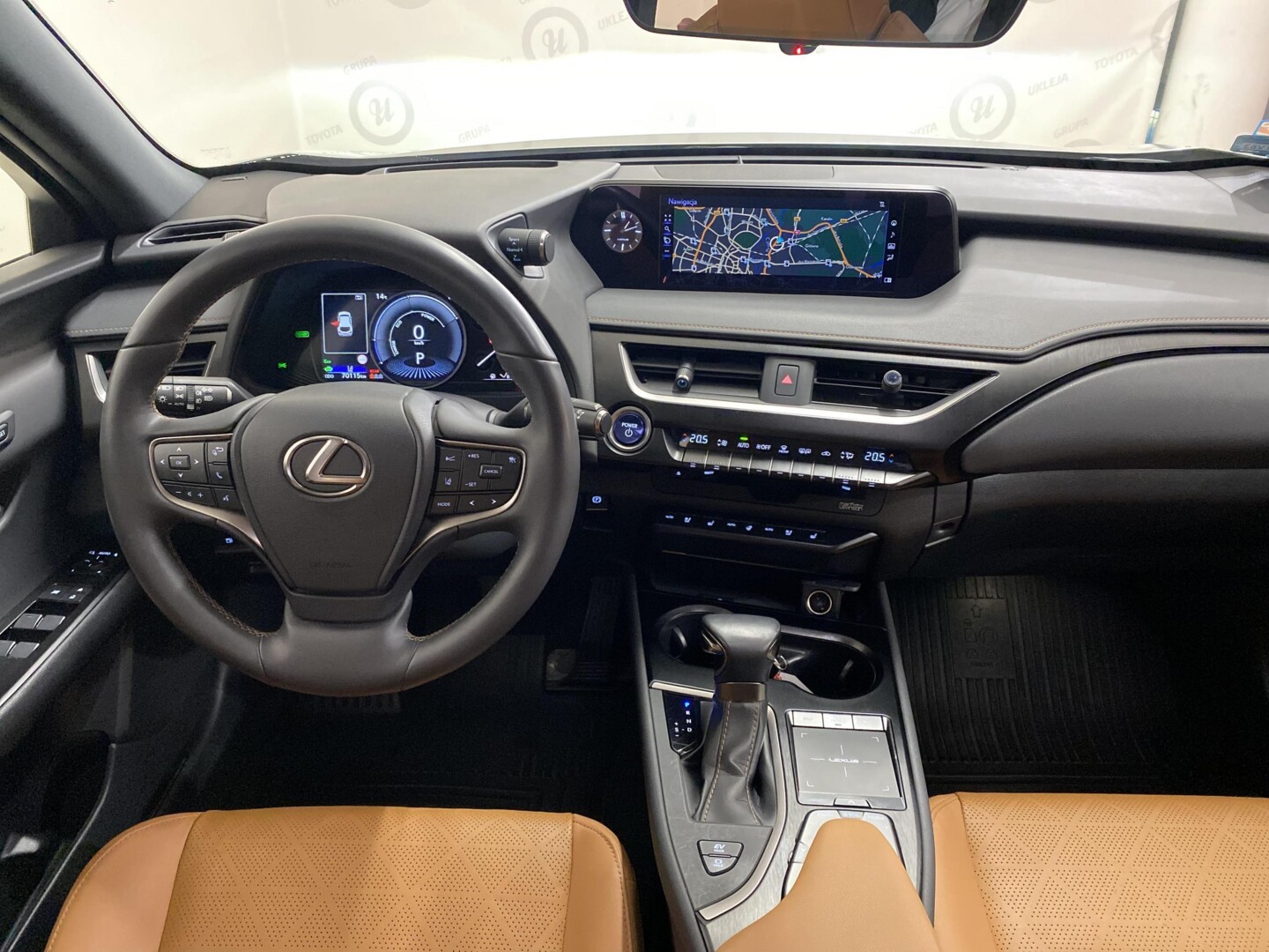 Lexus UX