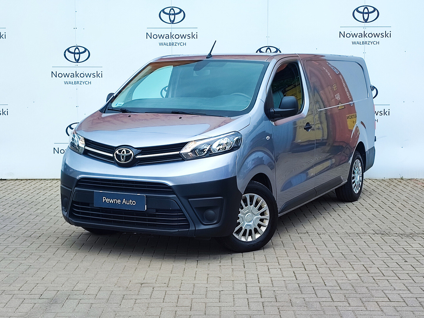 Toyota PROACE