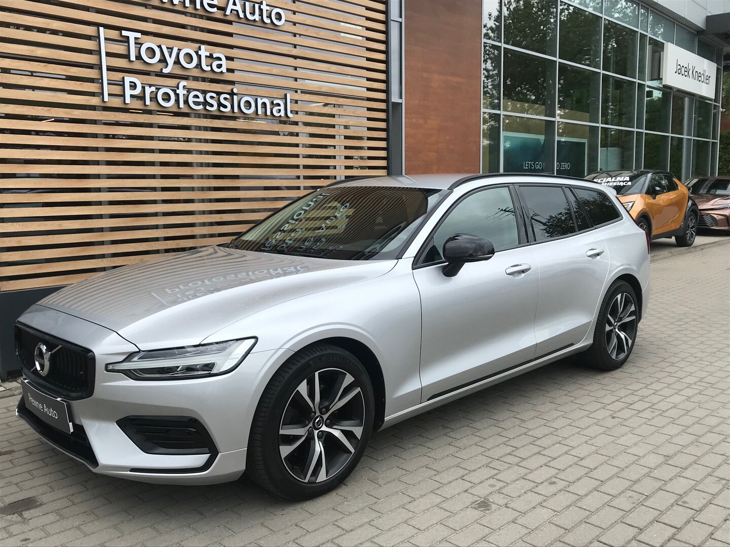 Volvo V60