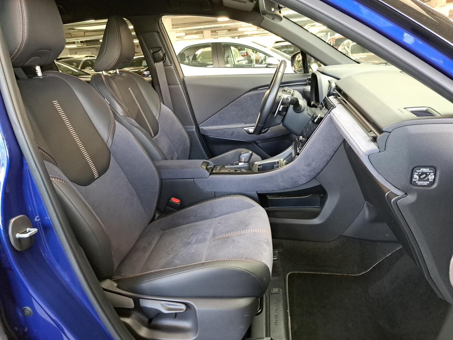 Lexus LBX