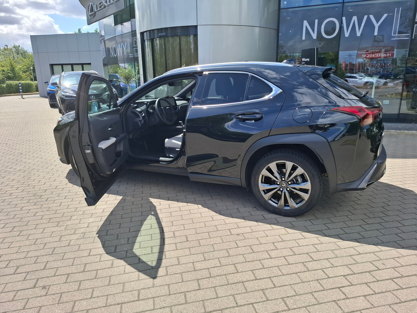 Lexus UX