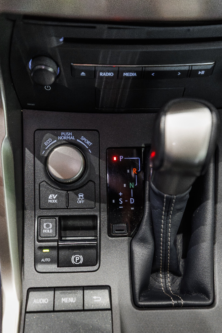 Lexus NX