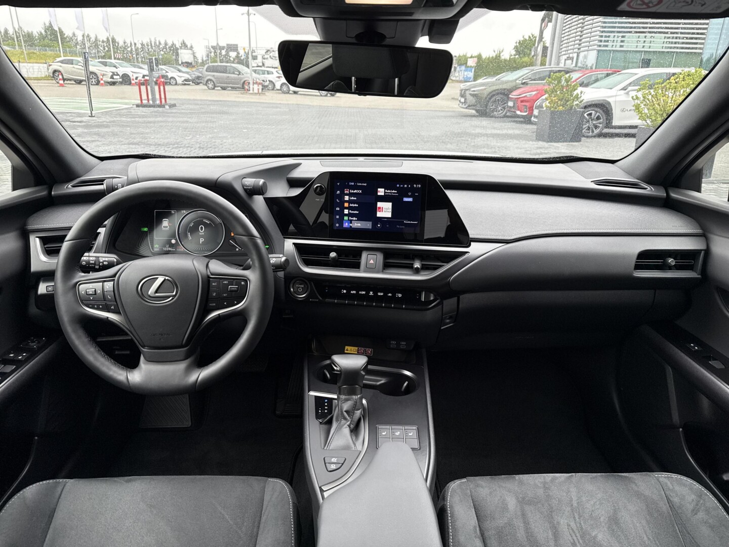 Lexus UX