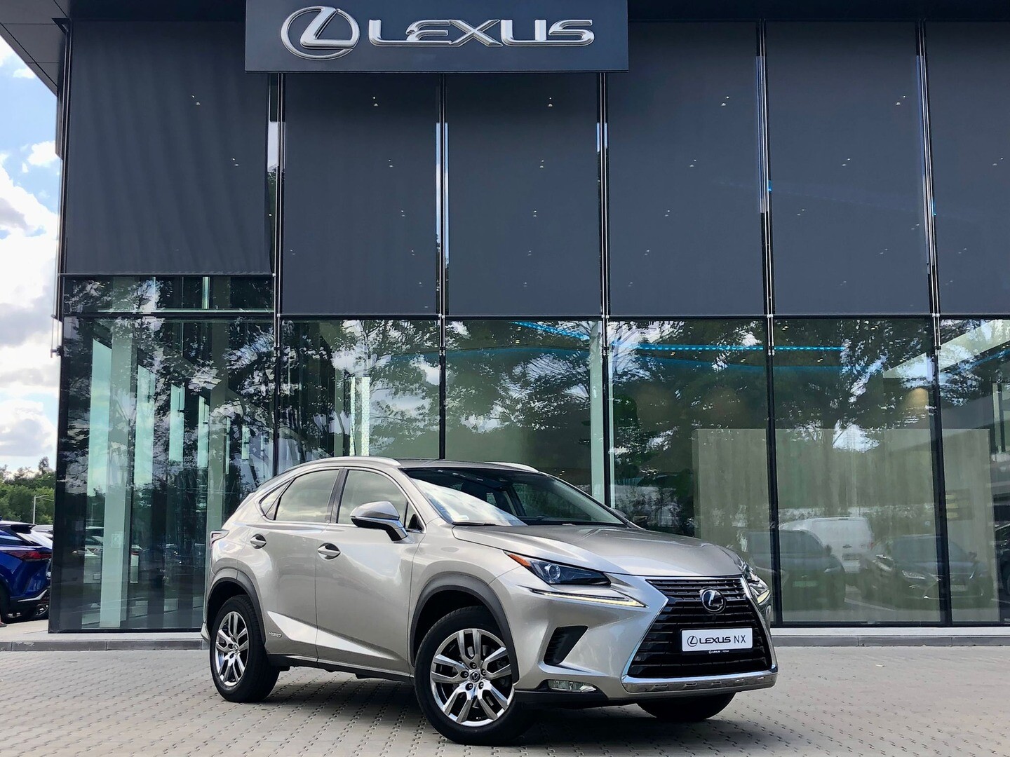 Lexus NX