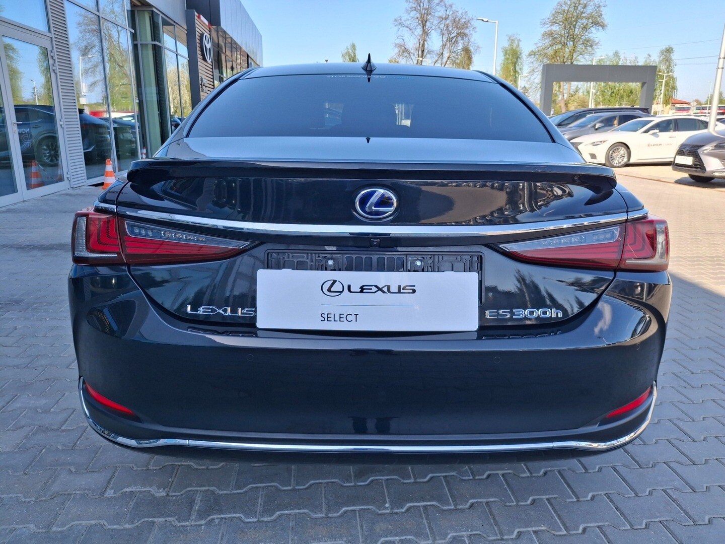 Lexus ES