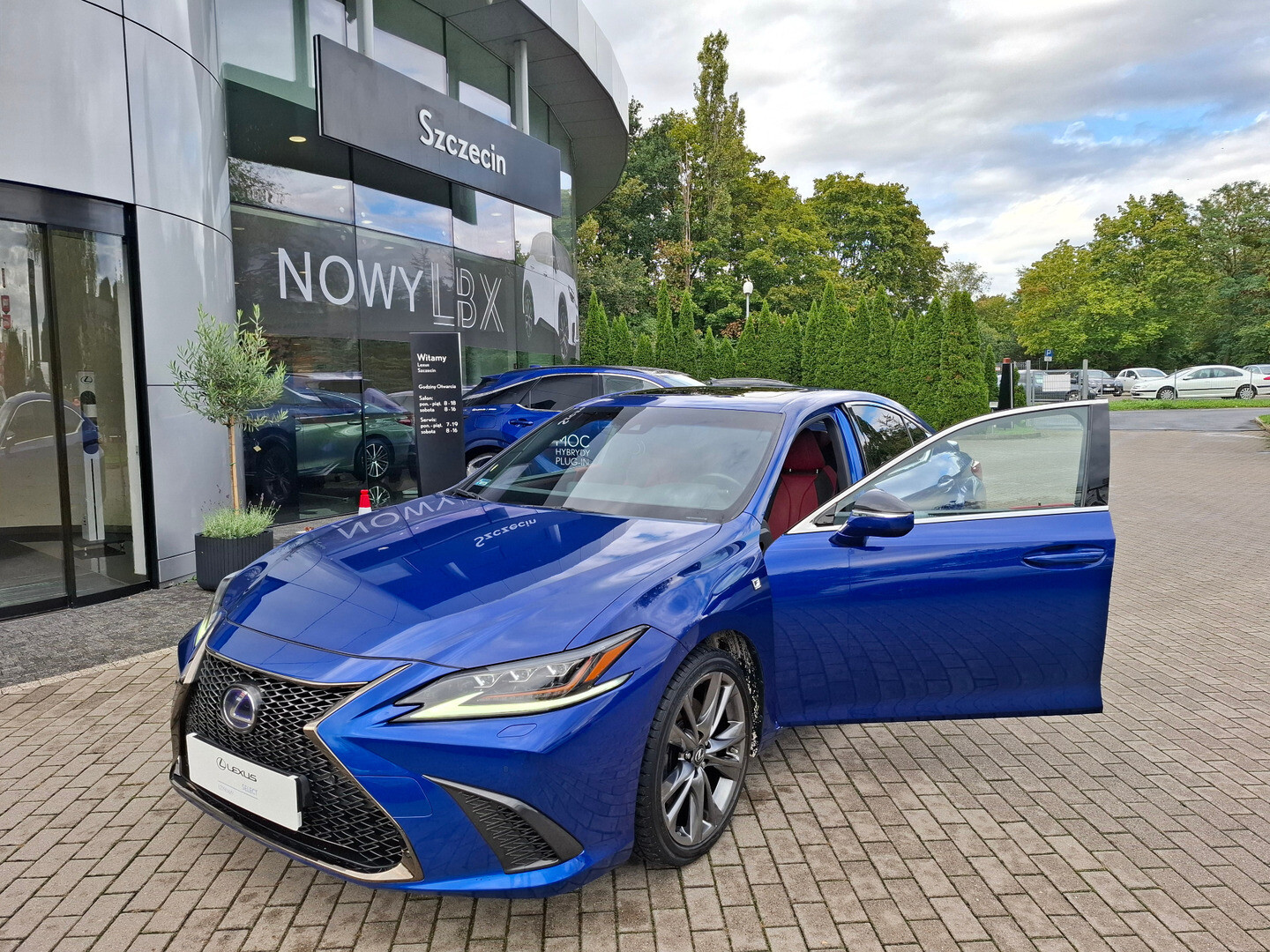 Lexus ES