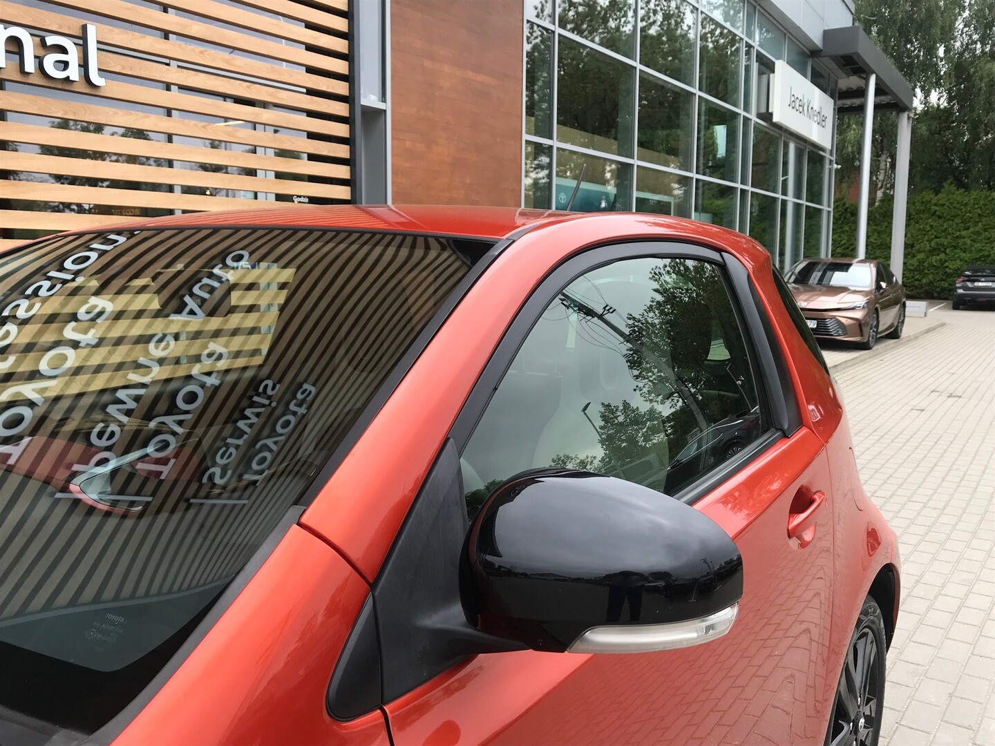 Toyota iQ