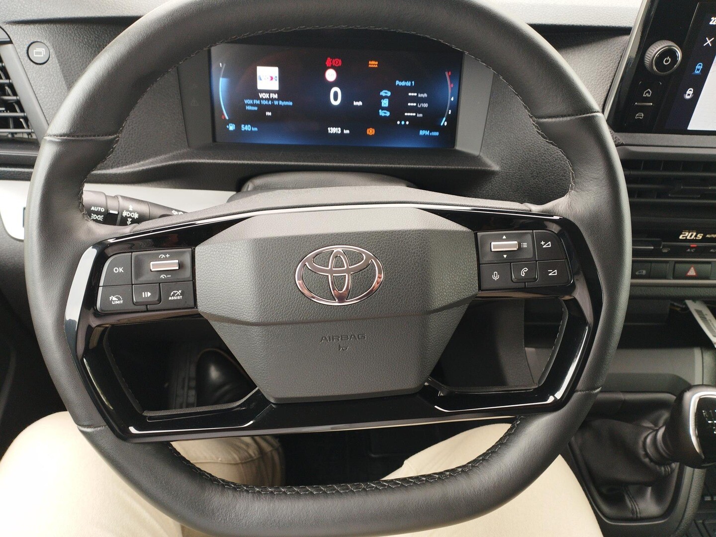Toyota PROACE