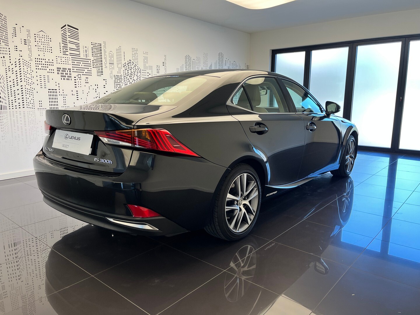Lexus IS