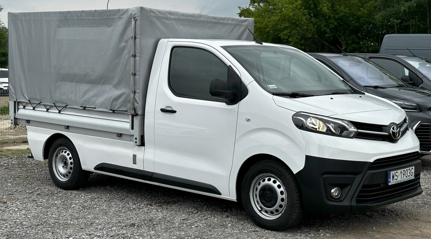 Toyota PROACE