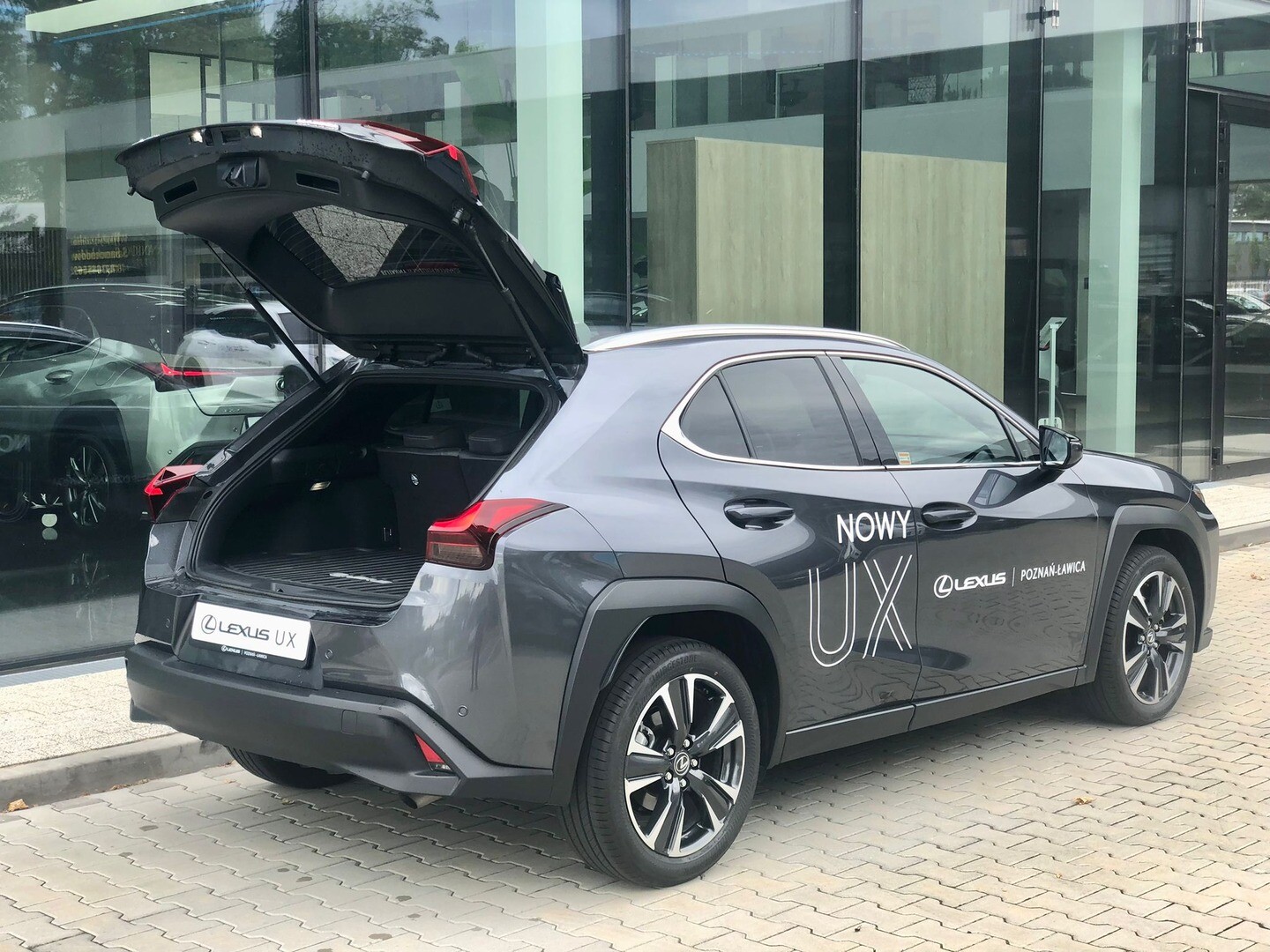 Lexus UX