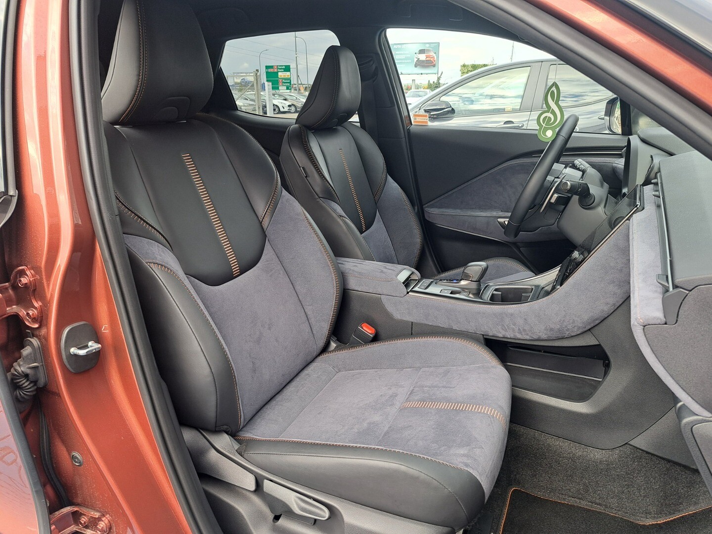Lexus LBX