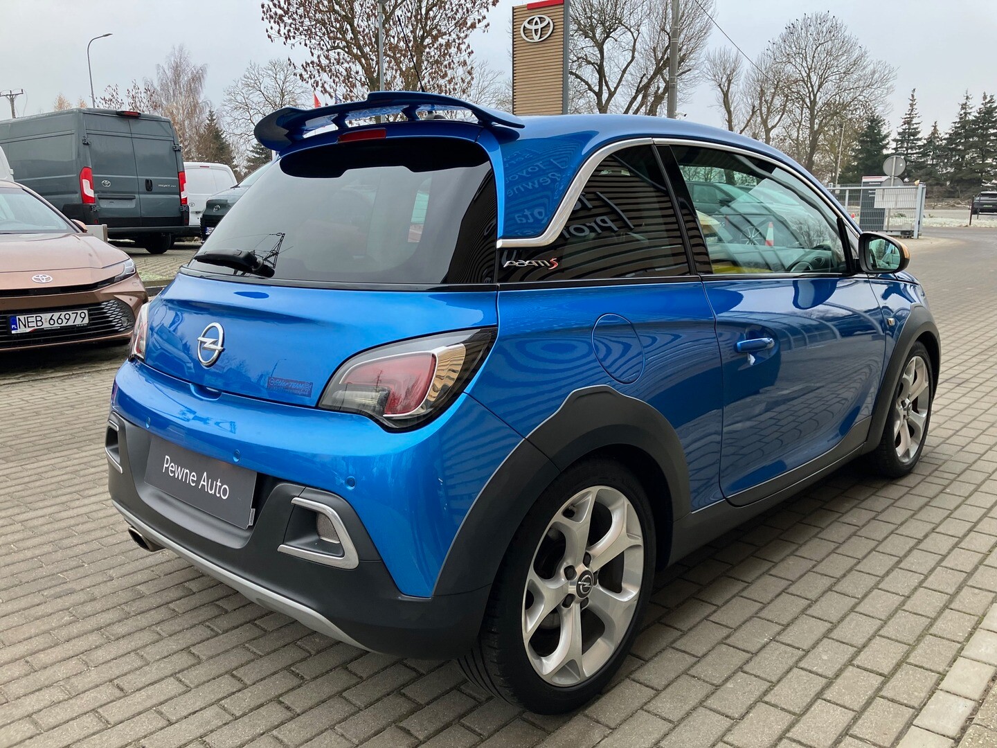 Opel Adam