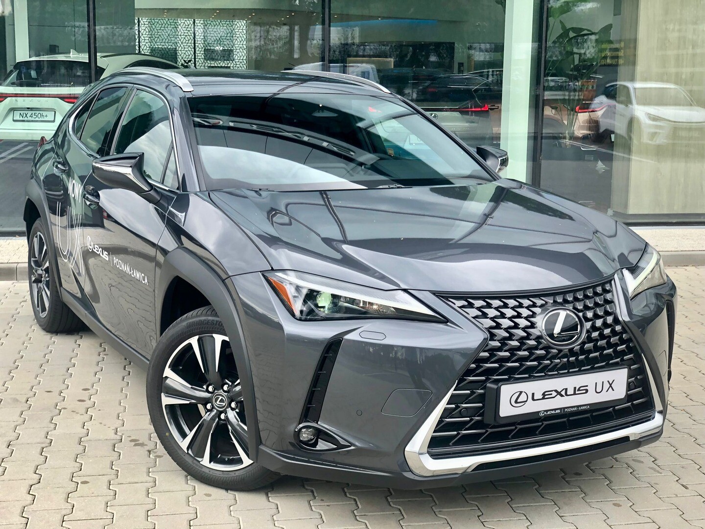 Lexus UX