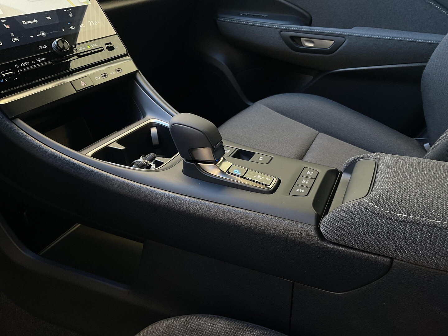 Lexus LBX