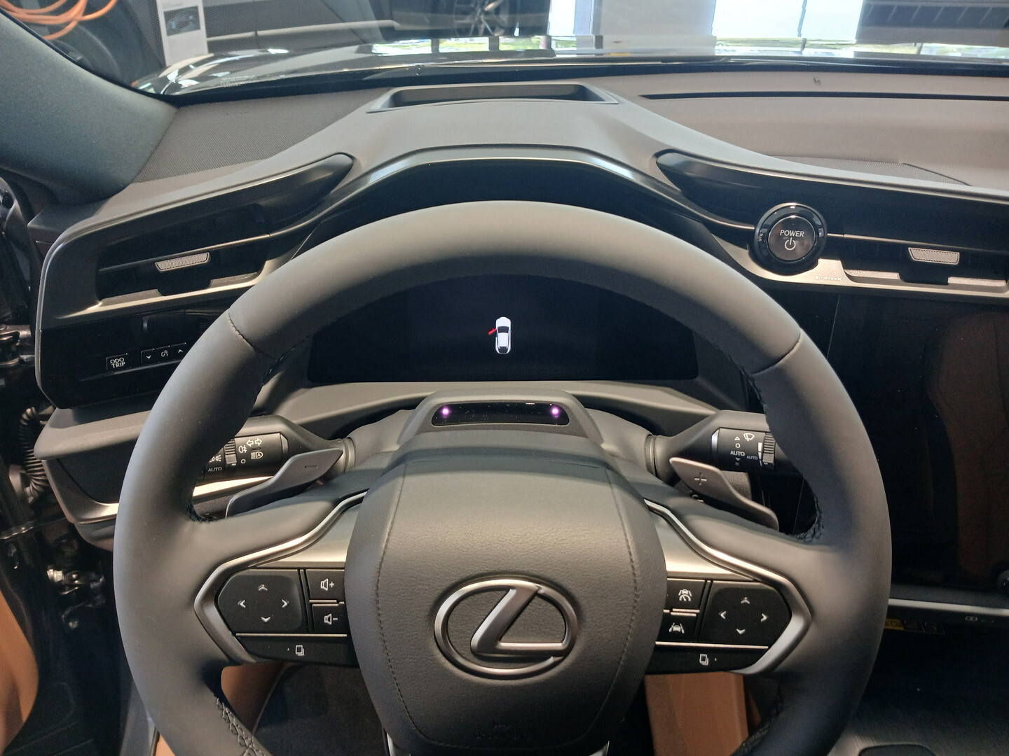 Lexus RZ