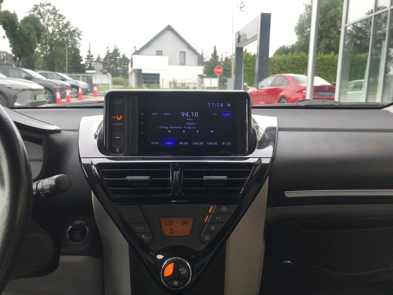 Toyota iQ