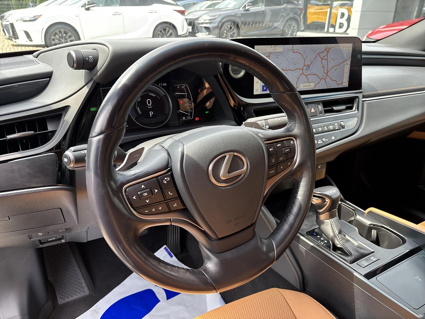 Lexus ES