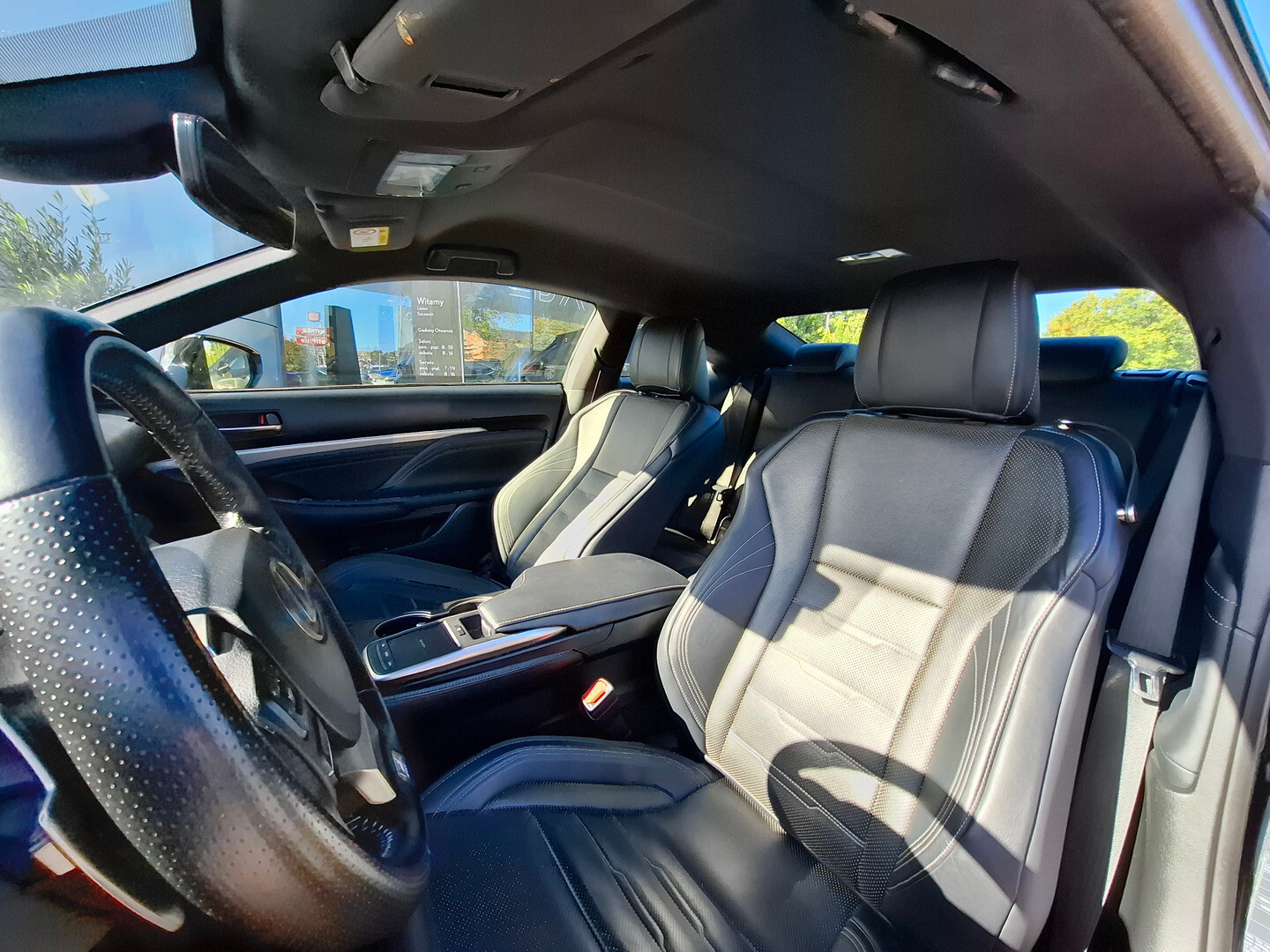 Lexus RC