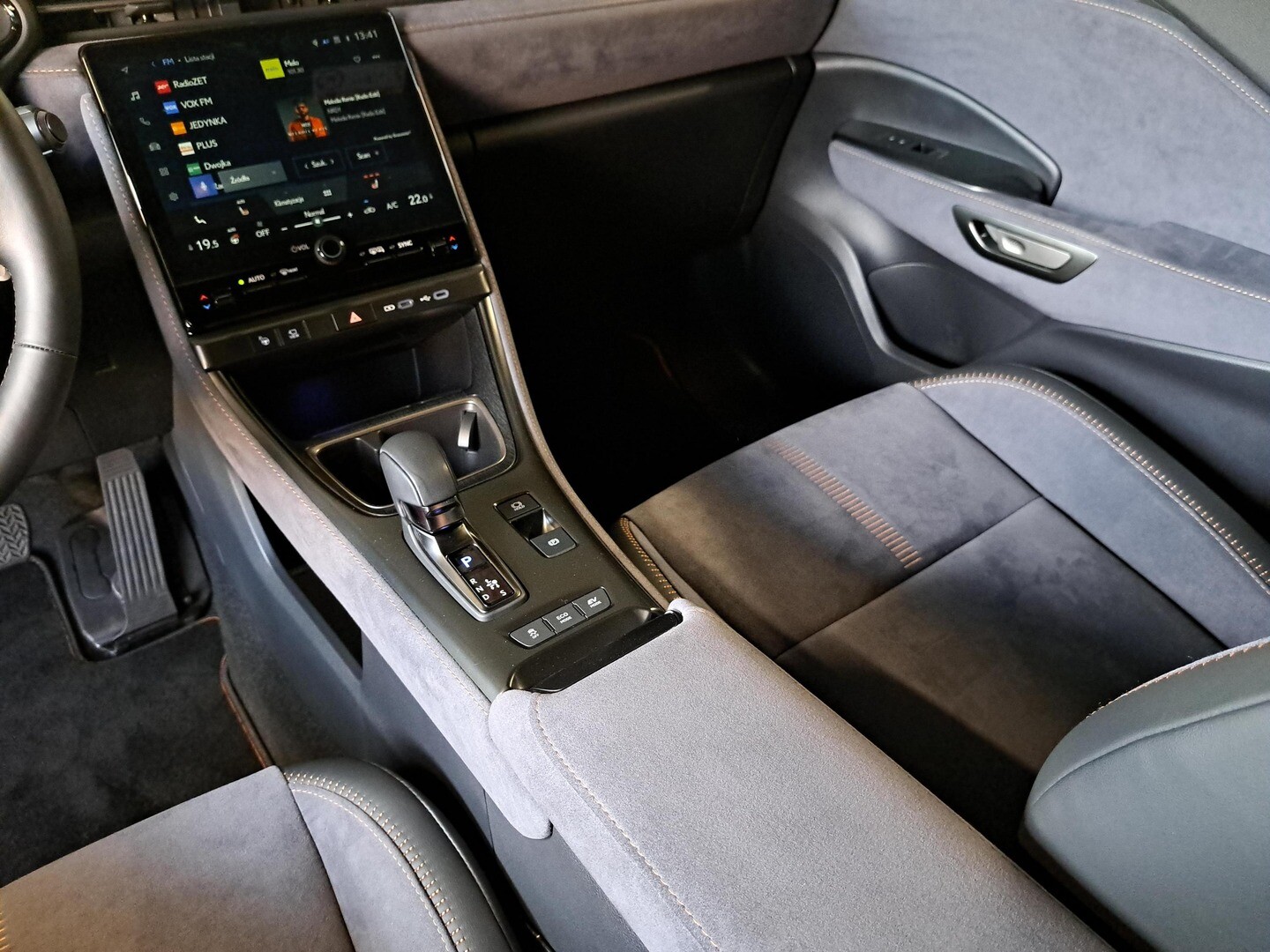 Lexus LBX
