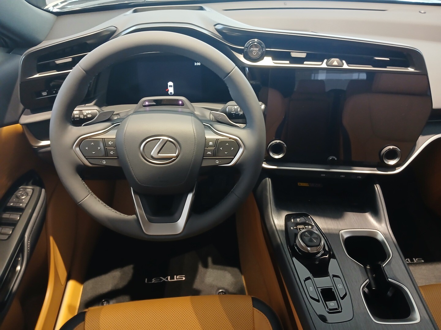 Lexus RZ