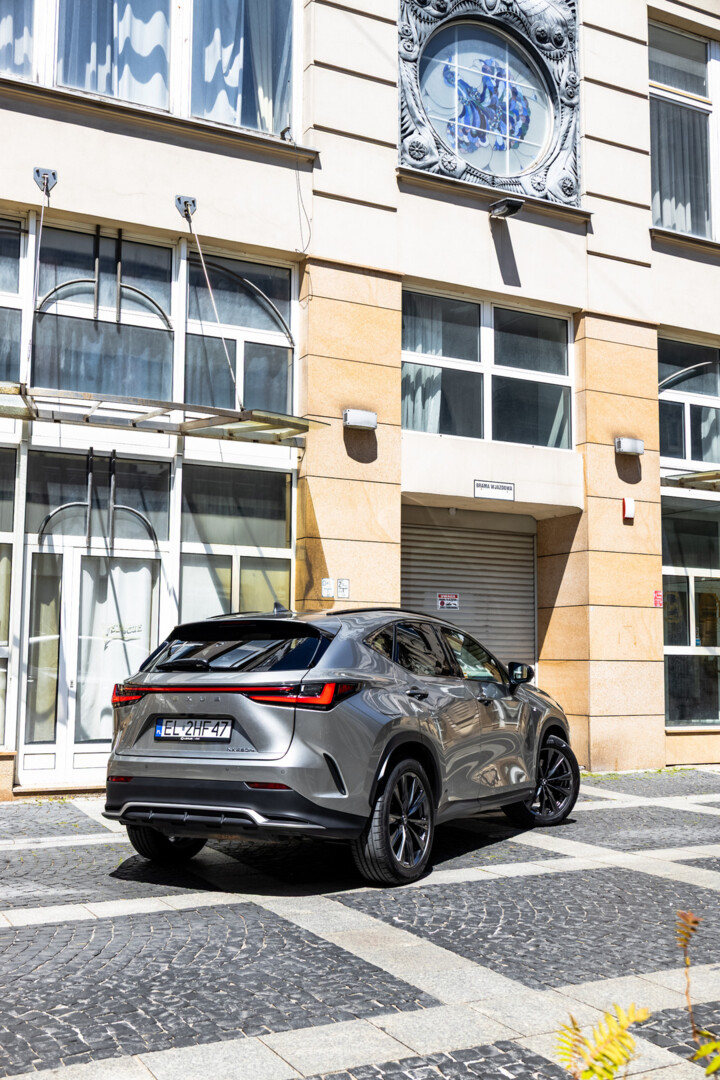 Lexus NX