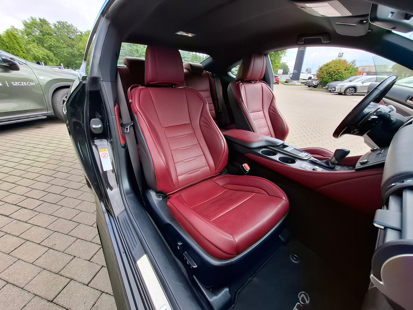 Lexus RC